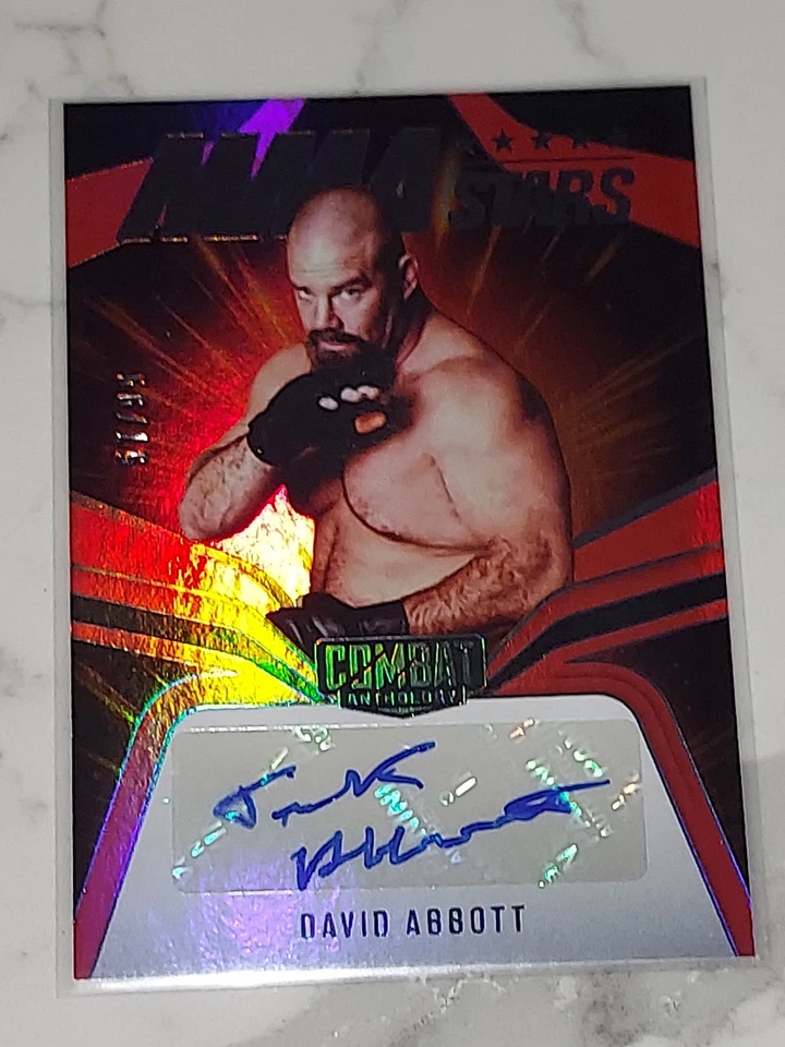 2025 帕尼 PFL COMBAT ANTHOLOGY MMA 明星红箔亲笔签名 #57/99 大卫·阿博特 — 第 1/1 张图片