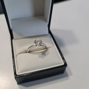 Diamond Engagement Ring - Picture 1 of 5