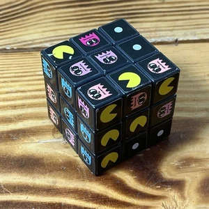 Rubik's Cube PAC MAN Theme Vintage Promotional Rare - Picture 1 of 10