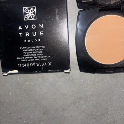 Avon Ideal Flawless Cream-To-Powder Foundattion - Light Caramel - Image 1 of 2