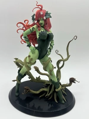 DC Comics Kotobukiya Bishoujo - Estatua de hiedra venenosa Foto 1 de 4