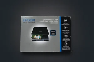New Epson Perfection V39 Color Photo & Document Scanner Scan part # B11B268201 - Picture 1 of 3