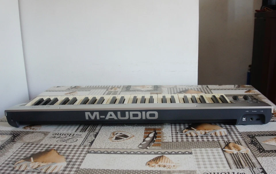 M-Audio KeyStudio  -  Keyboard Studio 49 - Tastiera MIDI - Immagine 1 di 4
