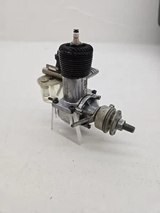 O&R 1940s 23 Spark Ignition Model Engine S/N 26989 M6 #4 - Picture 1 of 5