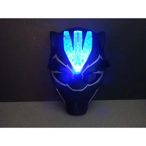 Maschera Halloween Marvel Hasbro 2017 illuminata nera blu visiera mobile funzionante prop - Foto 1 di 10
