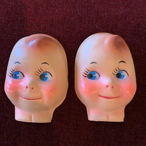 2 facce bambola plastica celluloide ragazzo vintage nuove vecchio magazzino - Foto 1 di 2