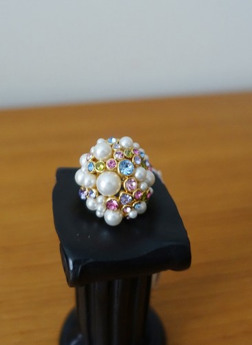 ANELLO DICHIARAZIONE CAVIALE PERLA KATE SPADE IN CREMA MULTI. Nuovo con etichette