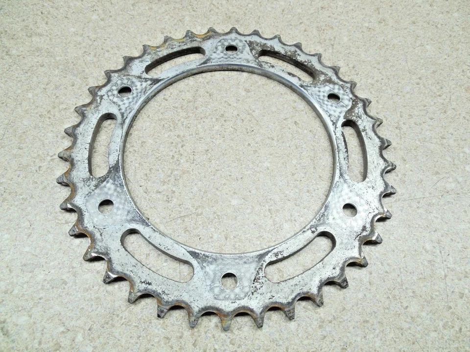 09 Honda CRF230M Piñón rueda trasera 38 dientes buen estado 41201-KFB-940 Foto 1 de 4