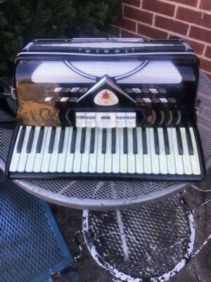 IORIO ACCORDIAN - Image 1 of 4