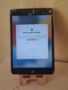Apple iPad Mini 4 64gb wifi cellular - Picture 1 of 2