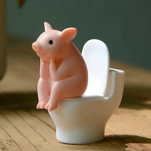 Cartoon Pig Desktop Ornaments Piggy Sitting On Toilet Figure Miniature Animal - Picture 1 of 11