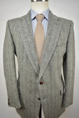 John Alexander Gray Herringbone 100% Wool Two Button Sport Coat Size: 40R - Image 1 of 4