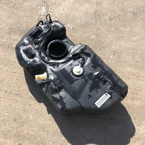 FORD FIESTA MK7 1.4 PETROL FUEL TANK FLUID RESERVOIR GENUINE UNIT 2009 - 2012 - Picture 1 of 3