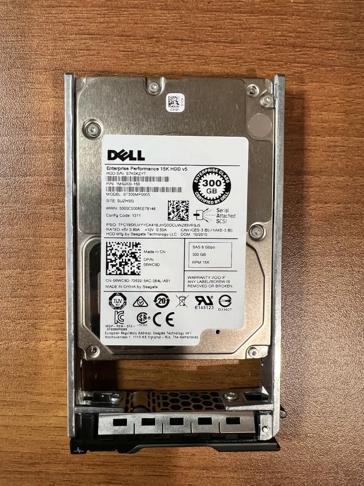 06WC9D Dell 6WC9D 300GB SAS 6Gbps 15K Enterprise HDD v5 ST300MP0005 w-Tray - Image 1 of 1