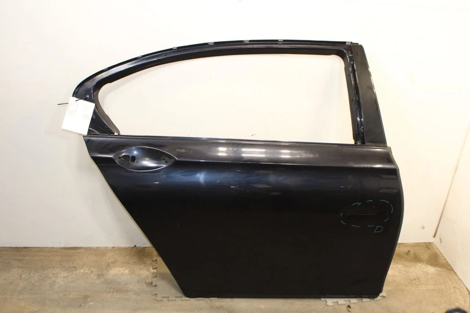 Panel de carcasa de puerta de pasajero trasero derecho BMW 750Li xDrive 10-15 41007203982 *ReaD* Foto 1 de 4