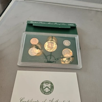 Collectible 1996-S Proof Set Original Box & COA 5 Coins CN-Clad US MINT SET Nice - Image 1 of 4