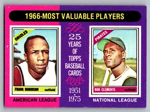 1975 TOPPS #204 FRANK ROBINSON ORIOLES & ROBERTO CLEMENTE PIRATES - Picture 1 of 3