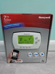 Honeywell Home 7-day programmable Wi-Fi thermostat RTH6580WF - Picture 1 of 4