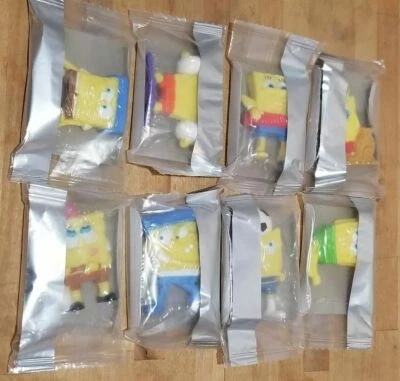 General Mills 2011 SpongeBob SquarePants Soakin' Up Summer 2.5" PVC Toy Figures - Image 1 of 4