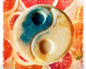 CitroliciousSoothing & Protective, Deeply Moisturising Solid Massage Bar & Body - Picture 1 of 2