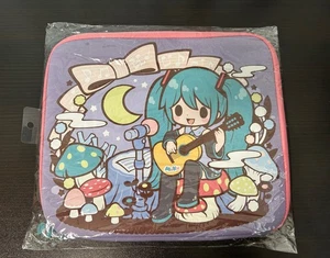 Hatsune Miku Multi-Flat Pouch Japan Limited - Picture 1 of 4
