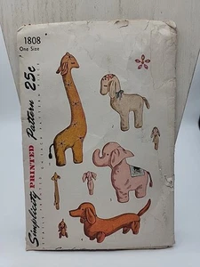 Simplicity 1808 Stuffed Animal Toy Pattern Giraffe Elephant Lamb Dog Uncut Vint - Picture 1 of 2