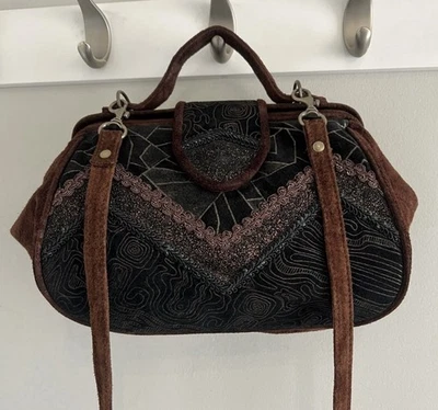 Vintage Wilson’s Suede Leather Patchwork Crossbody Bag Interior CLEAN. - Image 1 of 4