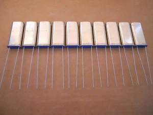XTAL 88.200 KHz Lot of (10) Crystal Oscillators NEW RARE VINTAGE Ham Military - Picture 1 of 1