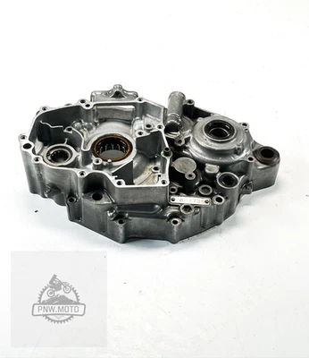 2010 10-13 年本田 CRF250R CRF 250R 原始设备制造商左发动机曲柄盒 — 第 1/4 张图片