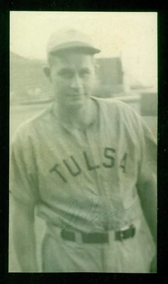 524, Al Unser, Original Signed/Autograph, Photo, Cincinnati Reds, "1945" - Image 1 of 4