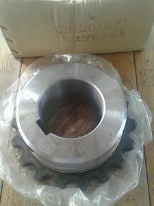 "Nuevo piñón de 18 dientes Tsubaki ANSI #120 #120 MARCADO CON CP12018-J aprox diámetro 3-7/8" - Imagen 1 de 6