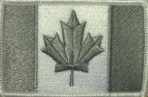 Parche Bandera Canadá Con Gancho Adhesivo Cierre Gris y Blanco Borde Blanco #15 - Imagen 1 de 1