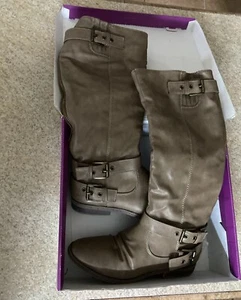Rampage Ladies Boots Size 8M Style Name IDOLA Color TAUPE H6223B EUC with Box - Picture 1 of 12
