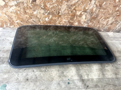 BMW 328I 325I 335I M3 E90 OEM 7-11 СОЛНЦЕ ЛУНА КРЫША СТЕКЛЯННАЯ ПАНЕЛЬ - Изображение 1 из 4