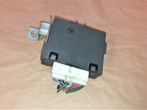 82641-87402 DAIHATSU TERIOS RELÈ CONTROLLER ECU - Foto 1 di 1
