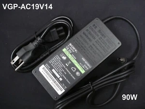 NEW Genuine OEM VGP-AC19V14 AC Power Adapter 19.5V 4.7A 90W for SONY Vaio Laptop - Picture 1 of 2