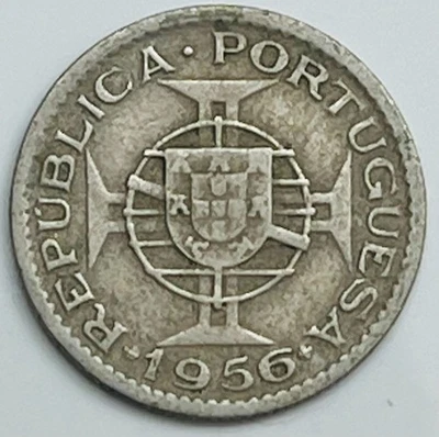 Angola 1956 2-1/2 Escudos KM# 77 estado circulado Foto 1 de 3