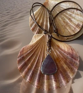 Amethyst Handcrafted Gemstone Pendant Necklace-Sterling silver Plated-New - Bild 1 von 4