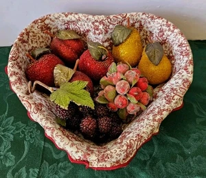 LONGABERGER Vintage 1999 Sweetheart HEART Basket w/ Beaded Fruit Assortment - Picture 1 of 10
