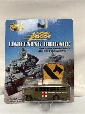 Johnny Lightning Lightning Brigade Exclusive M*A*S*H Bus w/Patch Sticker NIB - Image 1 of 4