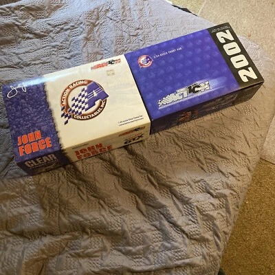 Литой под давлением прозрачный смешной автомобиль 2002 Mustang NHRA Drag Racing в масштабе 1:24 от John Force - Изображение 1 из 3