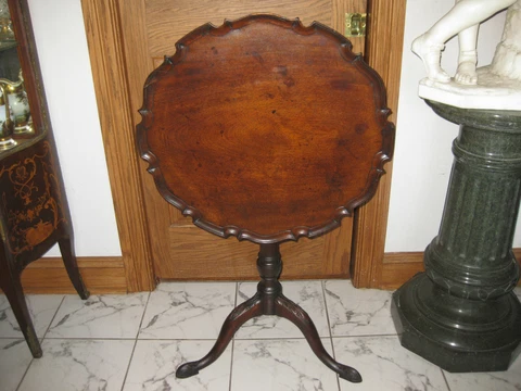 EARLY 19th cent.TILT TOP PIE CRUST TABLE ca.. 1840 Cover