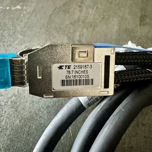 Mini-SAS high density to mini-SAS External Cable 2m / 78.7" - 2159187-3 HP LTO - Picture 1 of 2