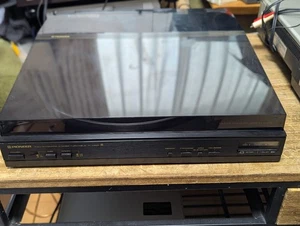 Tocadiscos de seguimiento lineal Pioneer PLX520 jugable sin garantía - Imagen 1 de 10