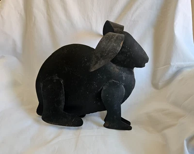 Orejas de conejo adorno de jardín patio de metal arte patio negro/oscuro 11" X 11" Foto 1 de 3