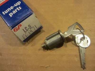 1960 - 1972 Edsel Tbird Lincoln Mustang Ford Bronco Ignition Lock Cylinder NORS - Image 1 of 4