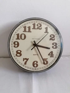 Southern Quartz Wall Clock Vintage Retro Brown - Picture 1 of 4
