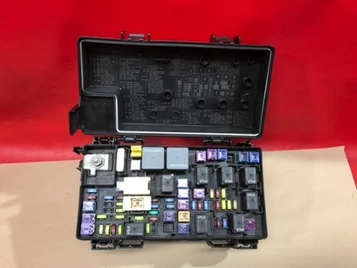2011 11 Dodge RAM TIPM Totally Integrated Power Module Fuse Box Relay 04692319AJ - Image 1 of 4