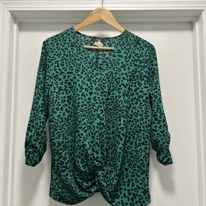 Camisa Top Estampado Guepardo Verde Cocomo M Estampado Animal Tejido Delantero - Imagen 1 de 8