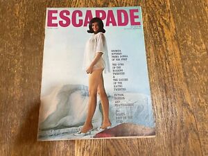 Escapade Magazine June 1963 Pinups Cheesecake Vintage Women
